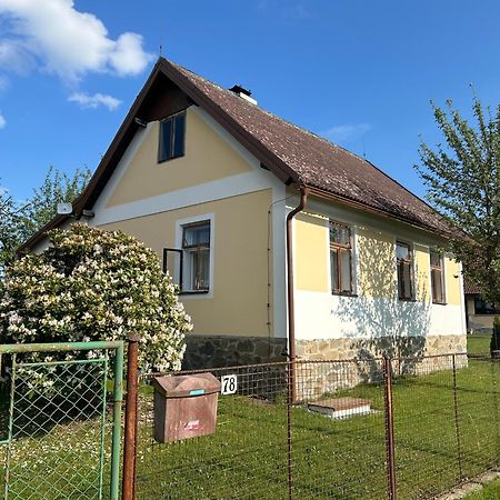 Prijemna Chaloupka Na Trebonsku Villa Chlum u Trebone Exterior foto